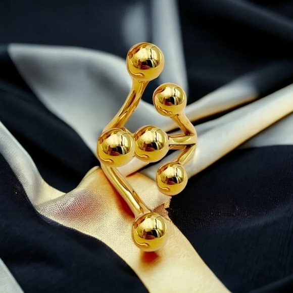 🆕️18K Gold Plated Statement Ring with Unique Round Beads Design Bold & Trendy - Picture 1 of 13